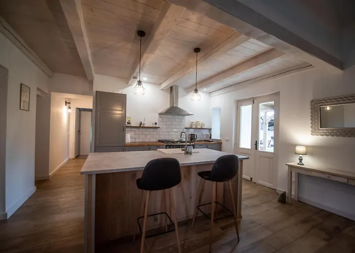 Florie * צ'רסגטומאי